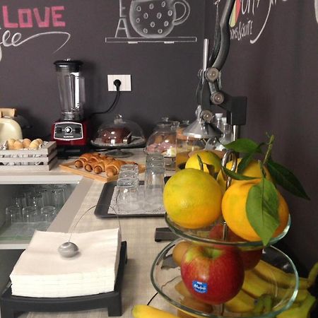 Le Origini Rooms&Suite Cosenza Exterior foto