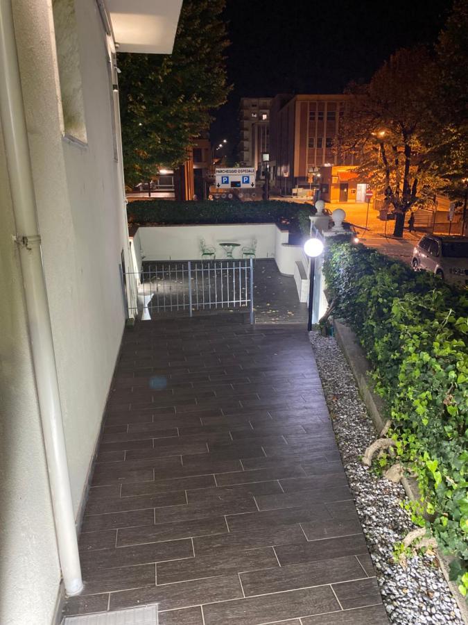 Le Origini Rooms&Suite Cosenza Exterior foto