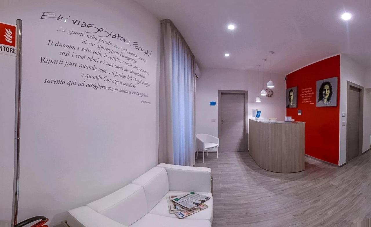 Le Origini Rooms&Suite Cosenza Exterior foto